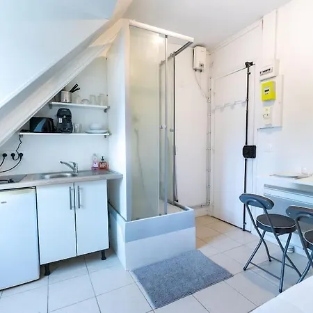 דירה Lumineux. Studio Republique/bastille, Marais פריז